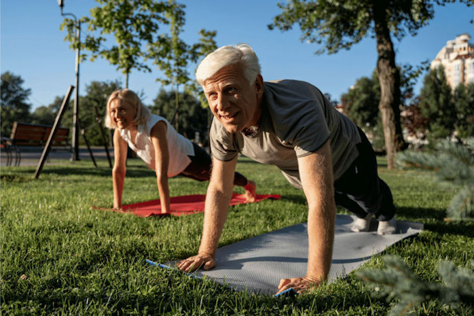 5 Summer Safe Exercise for seniors